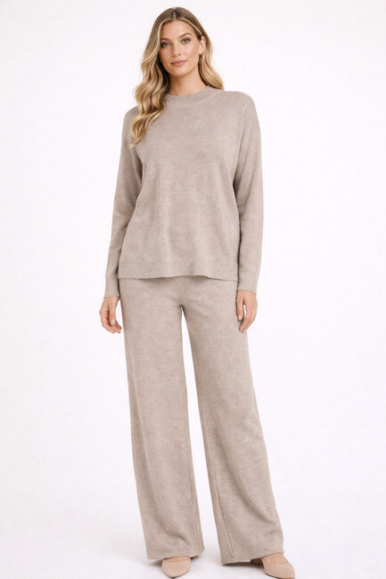 set-plekto-melange-miksi-mali-loose-fit-mpez-kafe-cuca.gr