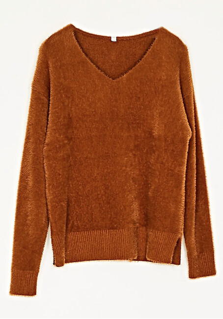 pullover-fluffy-loose-fit-me-v-kamilo-cuca.gr