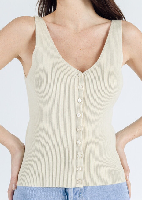 tank-top-knitted-with-buttons-cuca.gr