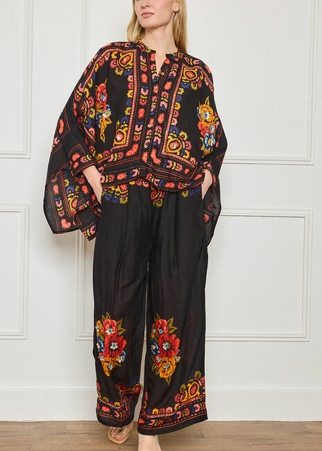 set-loose-fit-boho-kheiropoiito-kentima-mayro-emprime-cuca.gr