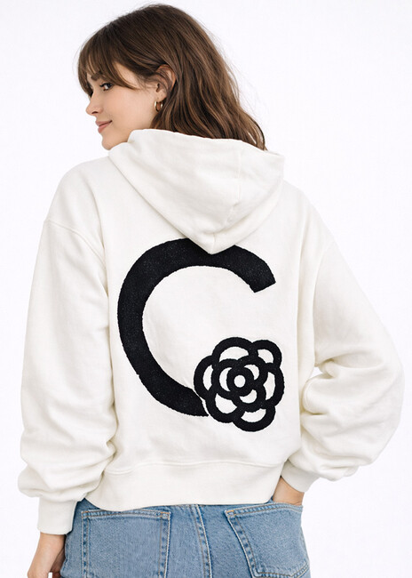 zaketa-zip-hoodie-plekti-me-anaglyfo-patchwork-leyko-cuca.gr