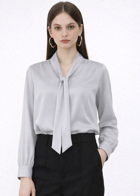 mployza-satin-me-fiogko-stin-laimokopsi-gkri-cuca.gr