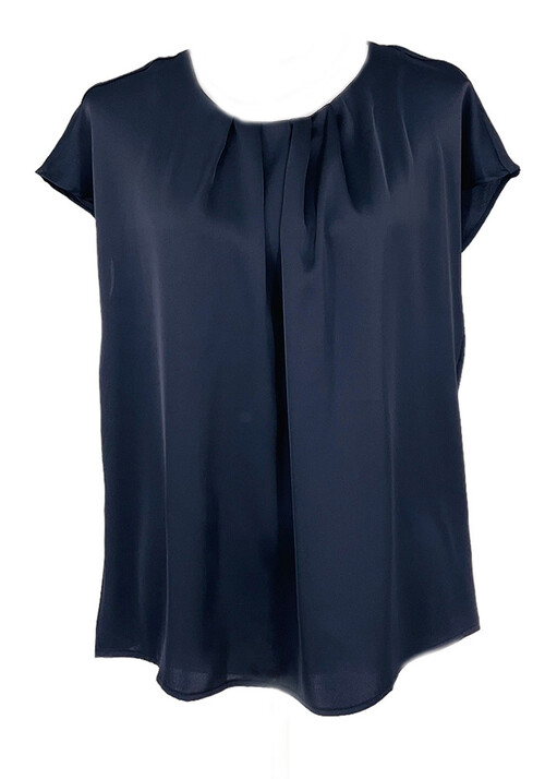 mployza-light-satin-me-pietes-stin-laimokopsi-mayro-cuca.gr