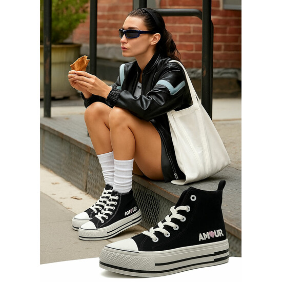 mpotakia-sneakers-psilo-pato-amour-mayro-cuca.gr